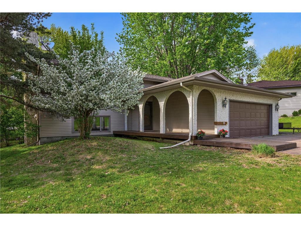 15026 Chestnut Drive Burnsville MN 55306 7080608 image2