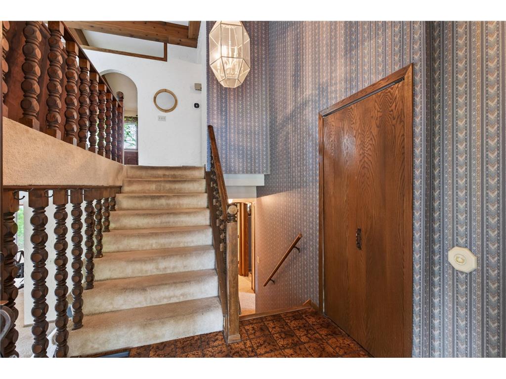 15026 Chestnut Drive Burnsville MN 55306 7080608 image3