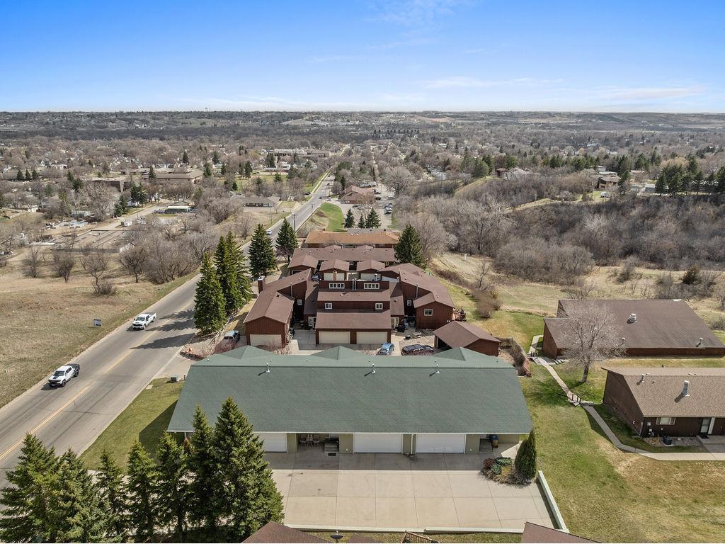 1503 16th Street NW #B Minot ND 58703 7066243 image6