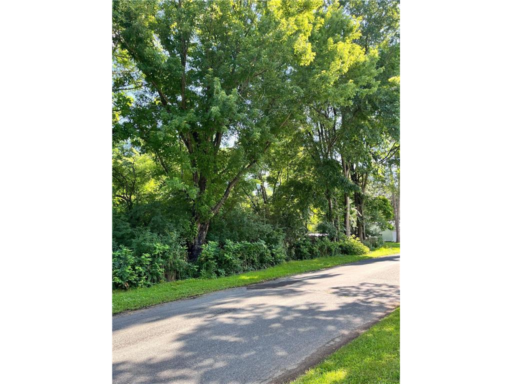 1503 1st Avenue E Menomonie WI 54751 6570086 image1