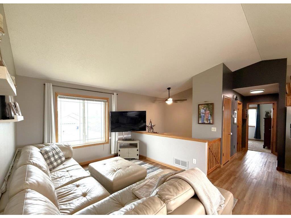1503 Park View Lane NE Sauk Rapids MN 56379 7084060 image6