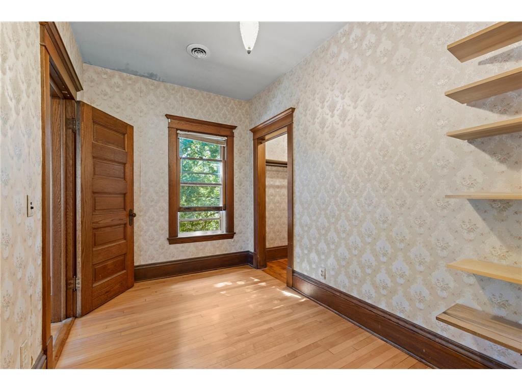 1503 Washington Street NE Minneapolis MN 55413 7093861 image43