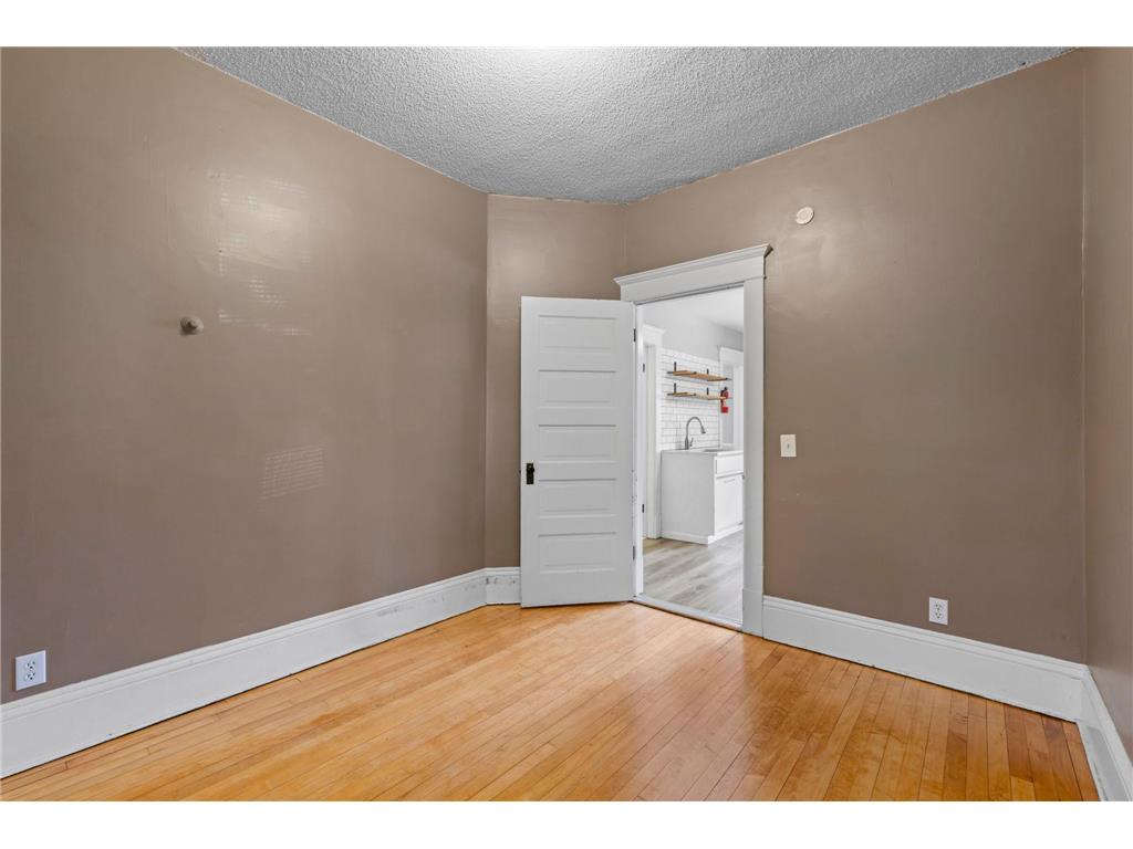 1503 Washington Street NE Minneapolis MN 55413 7093861 image50