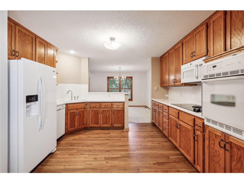 15032 Windemere Lane, Burnsville, MN, 55306 MLS 6532218 Edina Realty