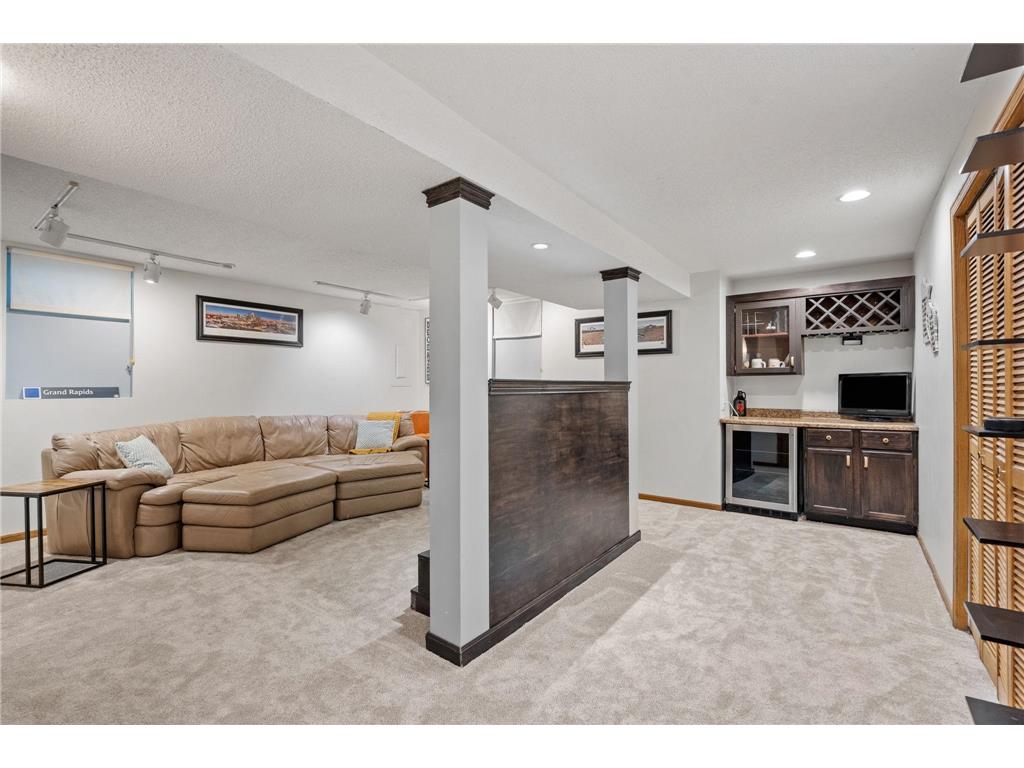 15034 Chestnut Drive Burnsville MN 55306 7073245 image28