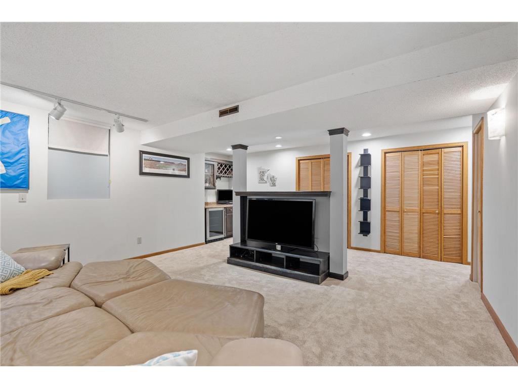 15034 Chestnut Drive Burnsville MN 55306 7073245 image31