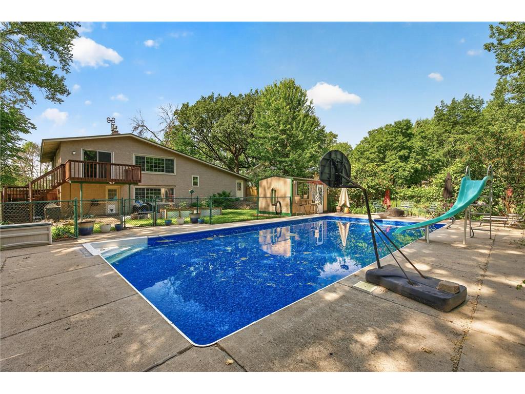 1504 Crystal Lake Road E Burnsville MN 55306 - Crystal 7088518 image1