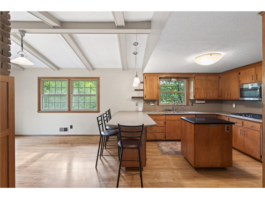 1504 Crystal Lake Road E Burnsville MN 55306 - Crystal 7088518 image10