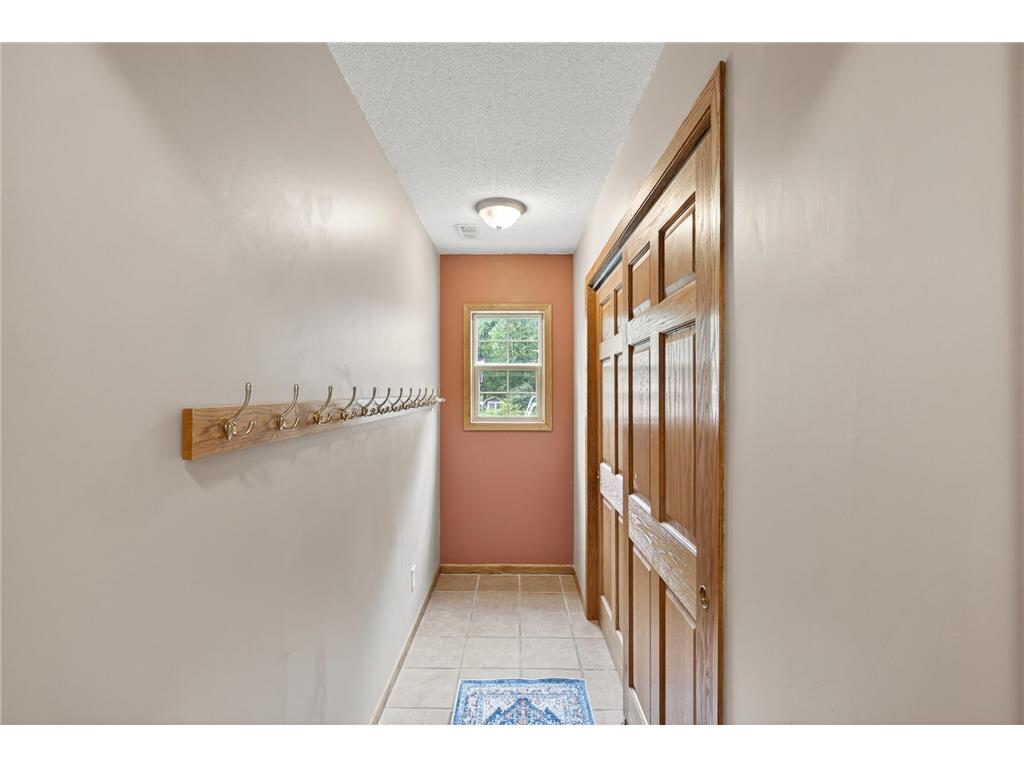 1504 Crystal Lake Road E Burnsville MN 55306 - Crystal 7088518 image25