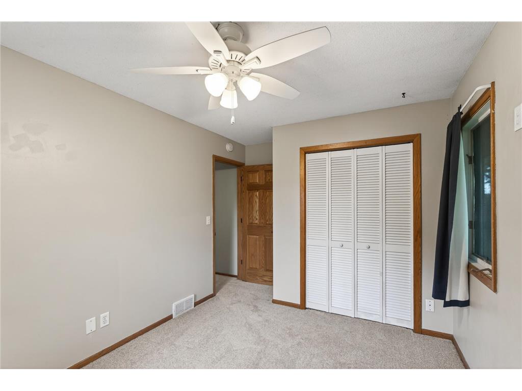 1504 Crystal Lake Road E Burnsville MN 55306 - Crystal 7088518 image31