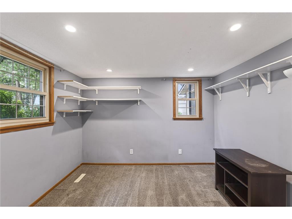 1504 Crystal Lake Road E Burnsville MN 55306 - Crystal 7088518 image32