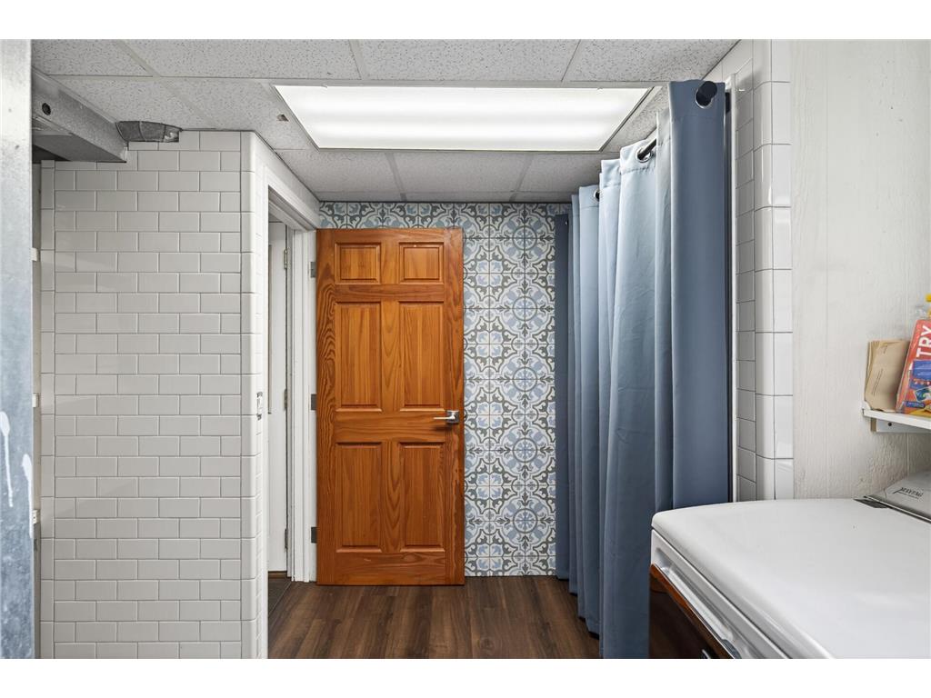 1504 Crystal Lake Road E Burnsville MN 55306 - Crystal 7088518 image39