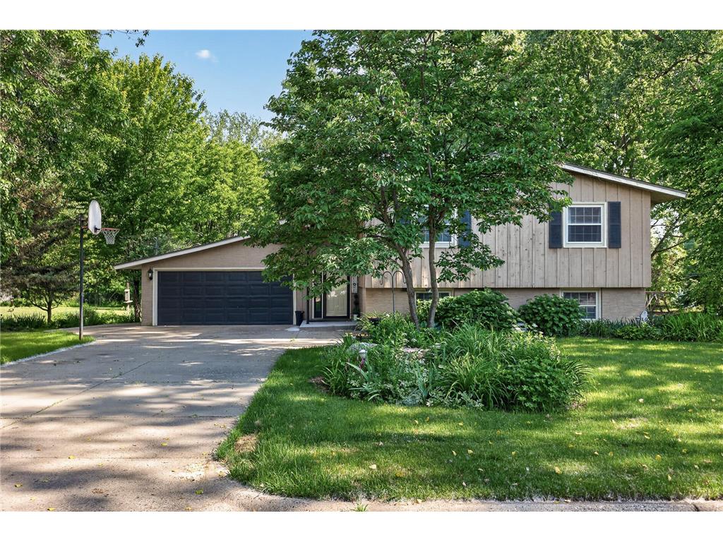 1504 Crystal Lake Road E Burnsville MN 55306 - Crystal 7088518 image4