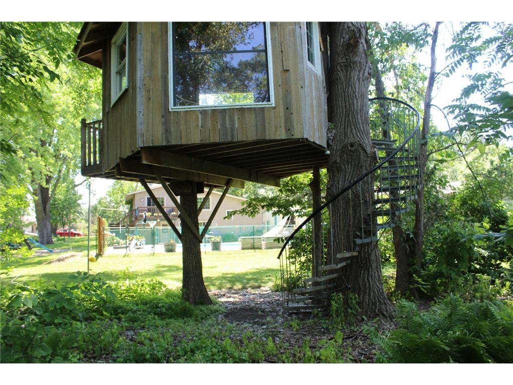 1504 Crystal Lake Road E Burnsville MN 55306 - Crystal 7088518 image41