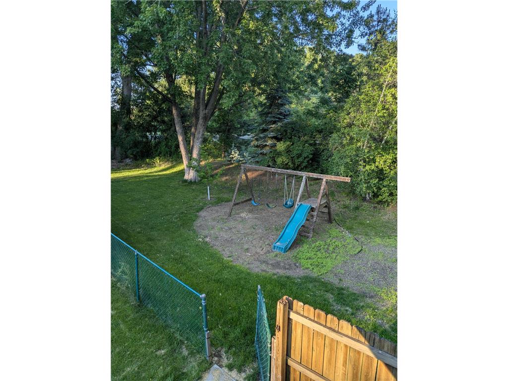1504 Crystal Lake Road E Burnsville MN 55306 - Crystal 7088518 image49