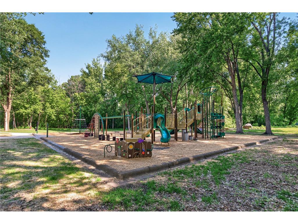 1504 Crystal Lake Road E Burnsville MN 55306 - Crystal 7088518 image51