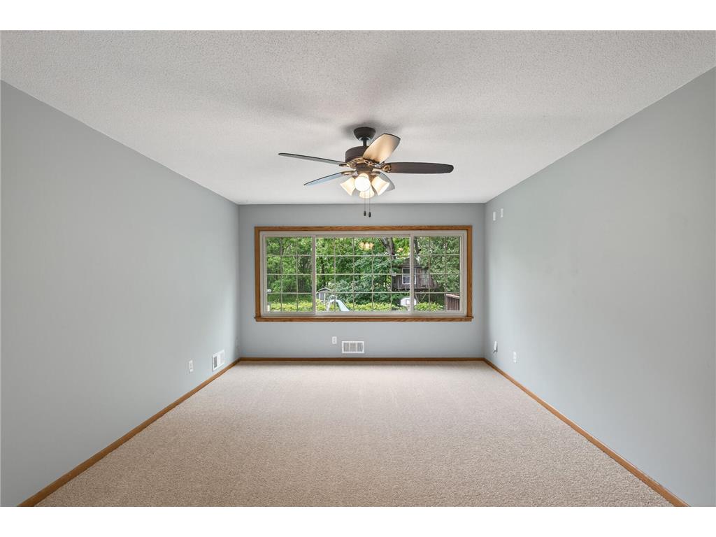 1504 Crystal Lake Road E Burnsville MN 55306 - Crystal 7088518 image8