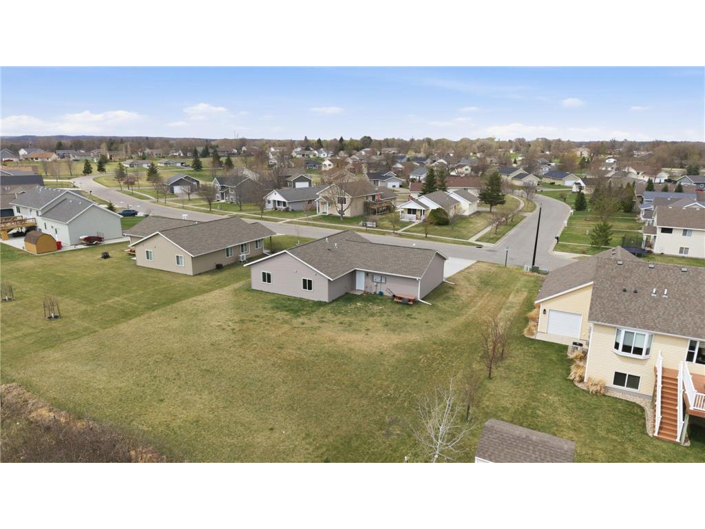 1504 Jasmine Drive Alexandria MN 56308 7062422 image4