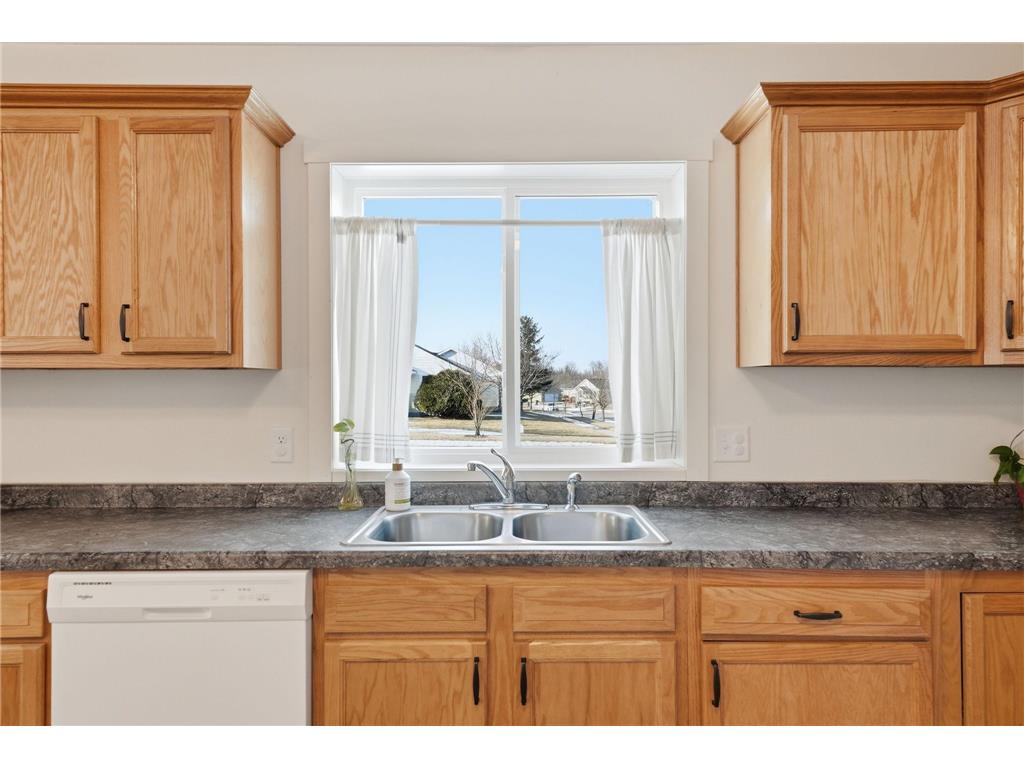 1504 Jasmine Drive Alexandria MN 56308 7062422 image8