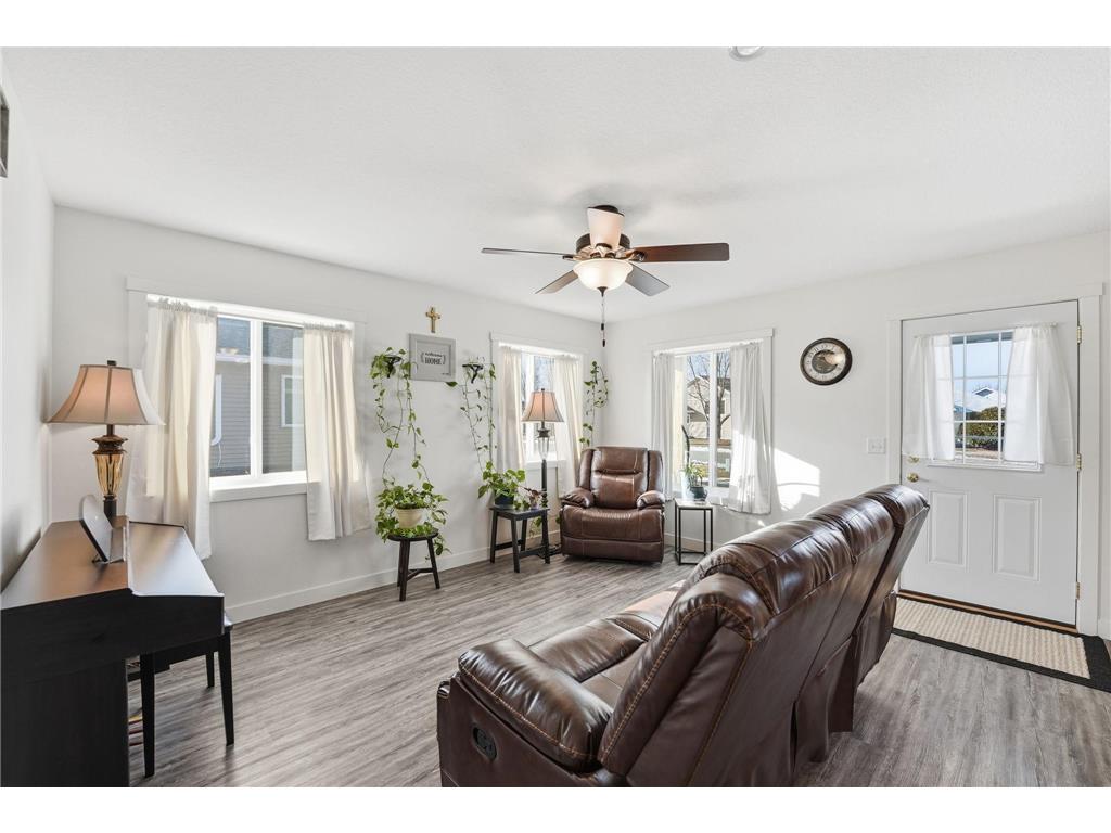 1504 Jasmine Drive Alexandria MN 56308 7062422 image9