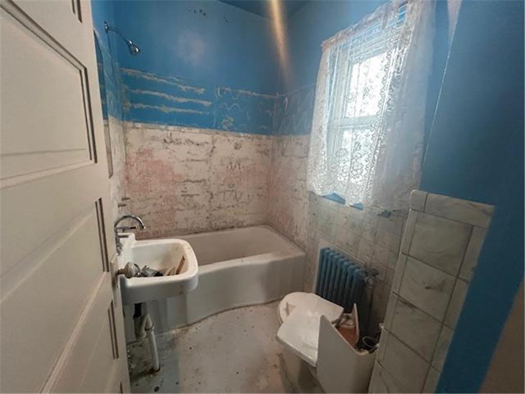 1504 N 8th Ave Virginia MN 55792 7009932 image12