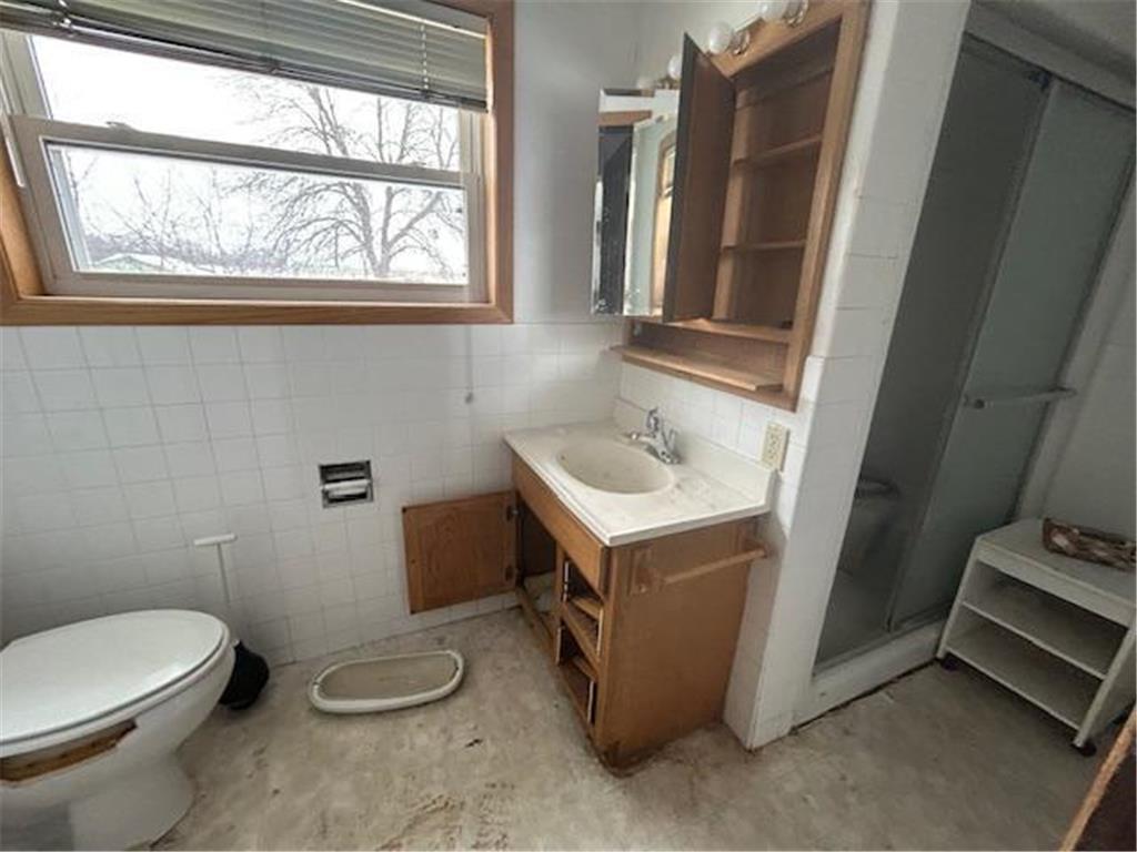 1504 N 8th Ave Virginia MN 55792 7009932 image6