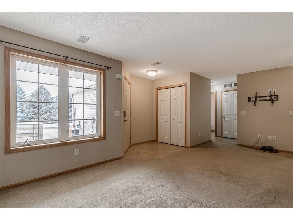 1504 Praha Street SE New Prague MN 56071 7025243 image10