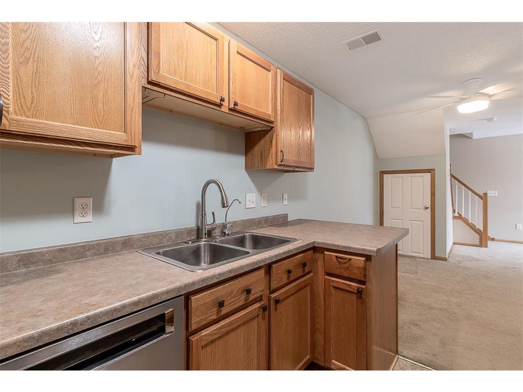 1504 Praha Street SE New Prague MN 56071 7025243 image5