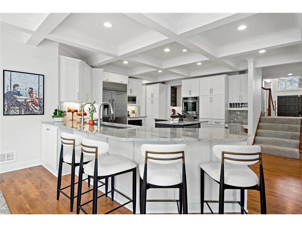 1504 Summit Oaks Court Burnsville MN 55337 7069951 image16