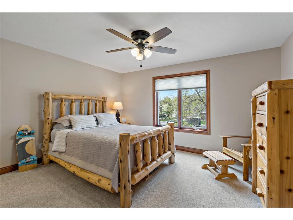 1504 Summit Oaks Court Burnsville MN 55337 7069951 image37