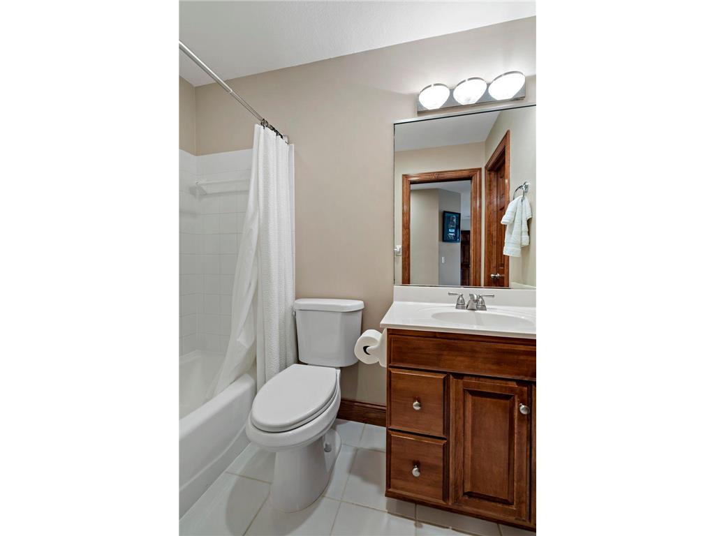 1504 Summit Oaks Court Burnsville MN 55337 7069951 image39
