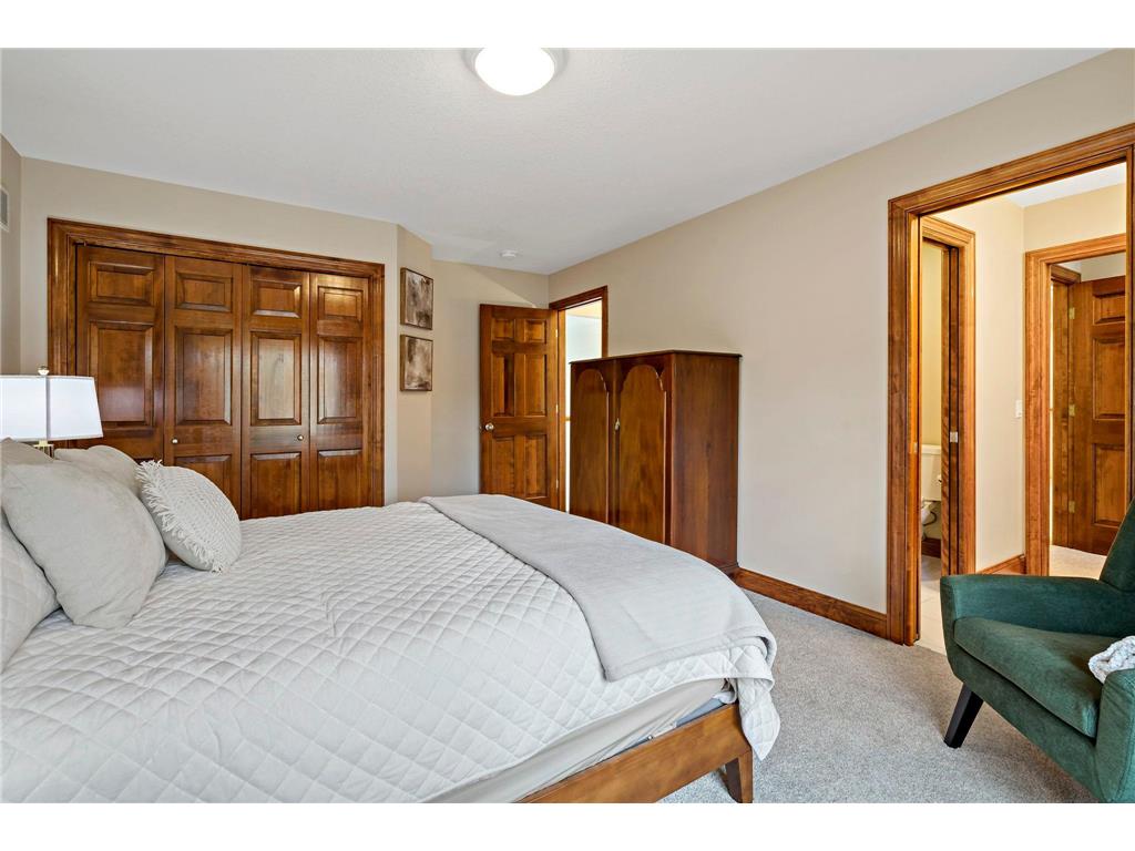 1504 Summit Oaks Court Burnsville MN 55337 7069951 image44