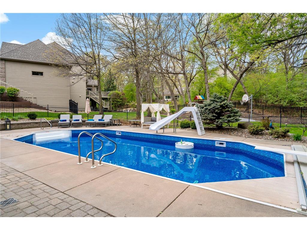 1504 Summit Oaks Court Burnsville MN 55337 7069951 image59