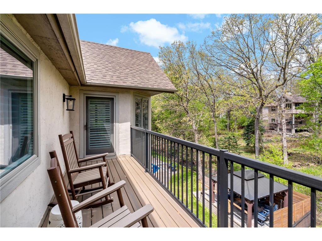 1504 Summit Oaks Court Burnsville MN 55337 7069951 image73