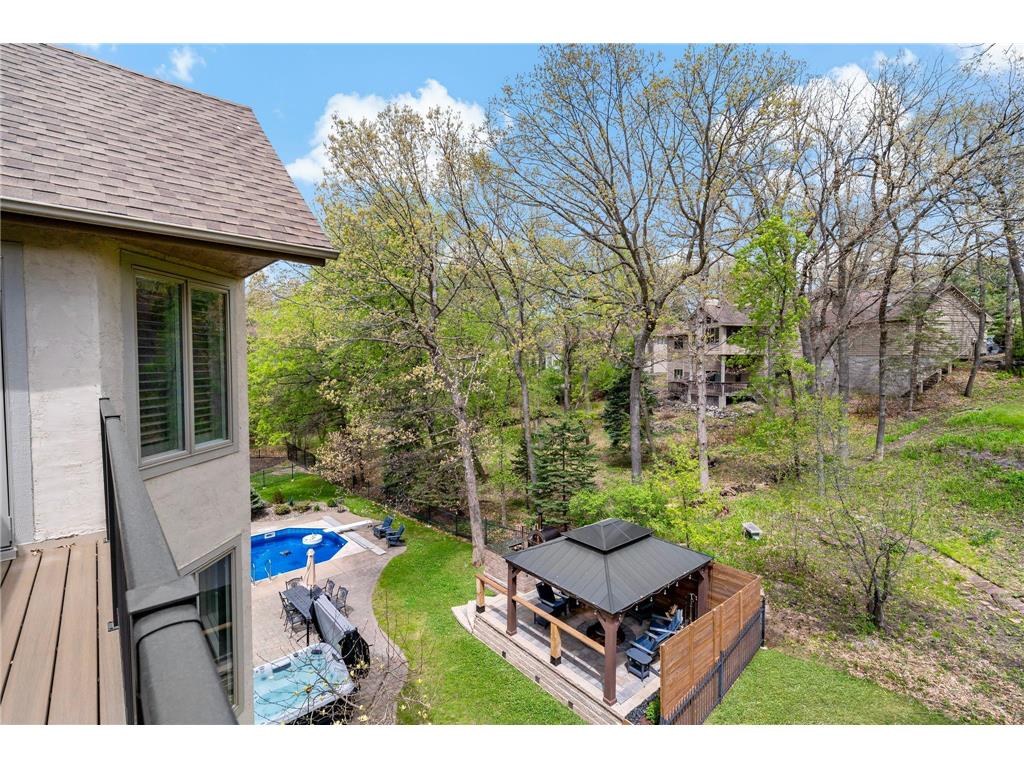 1504 Summit Oaks Court Burnsville MN 55337 7069951 image74