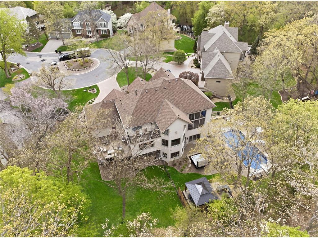 1504 Summit Oaks Court Burnsville MN 55337 7069951 image86
