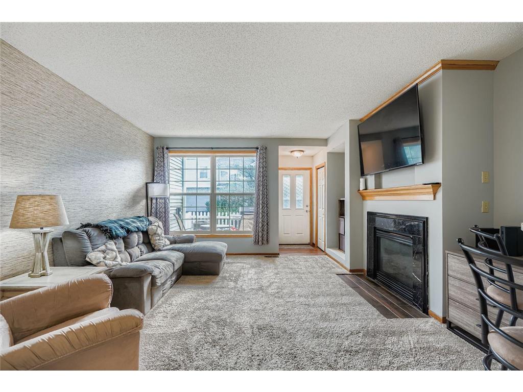 15040 Dunwood Trail #11 Apple Valley MN 55124 6772562 image1