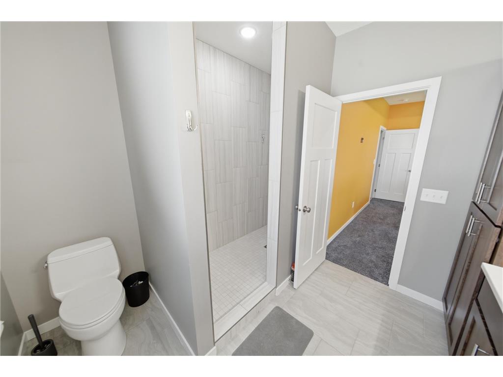 1505 14th Avenue NE Kasson MN 55944 7085063 image12