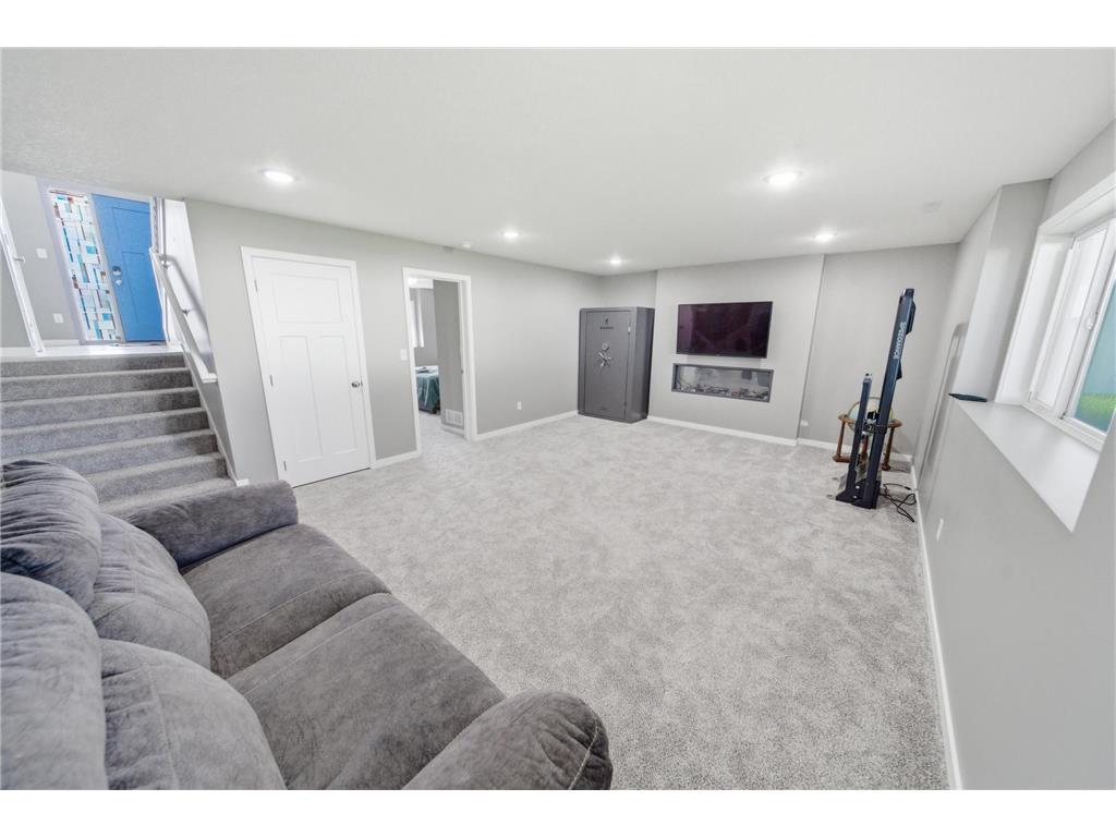 1505 14th Avenue NE Kasson MN 55944 7085063 image22