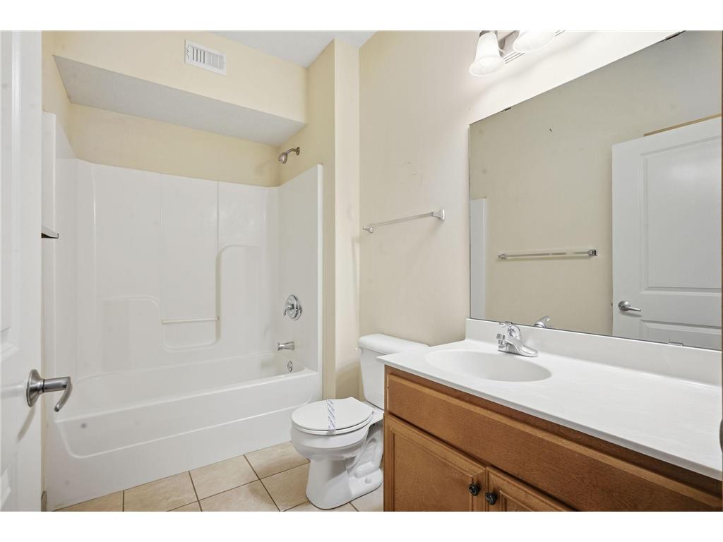 1505 5th Street N #202 Hopkins MN 55305 7006040 image20