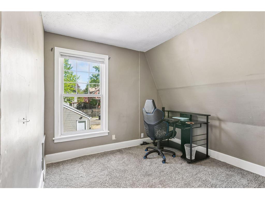 1505 Sherburne Avenue Saint Paul MN 55104 7066377 image17