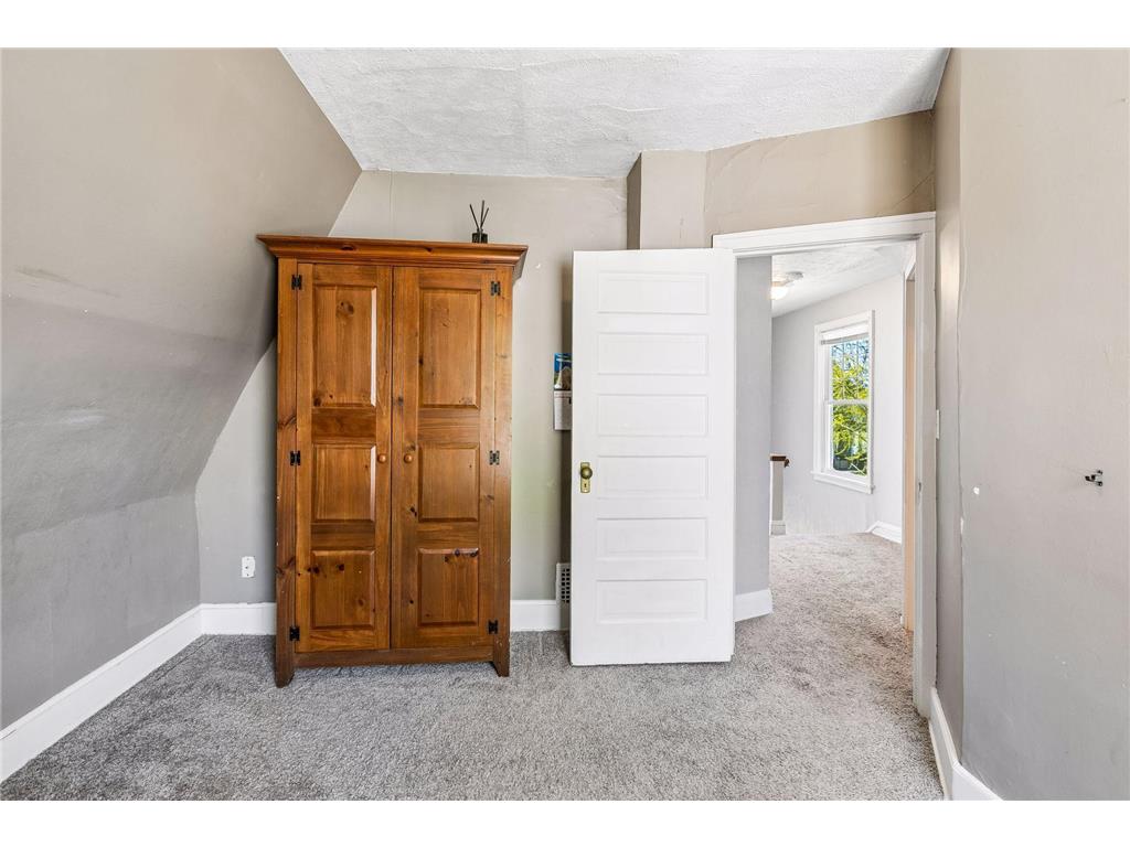 1505 Sherburne Avenue Saint Paul MN 55104 7066377 image18