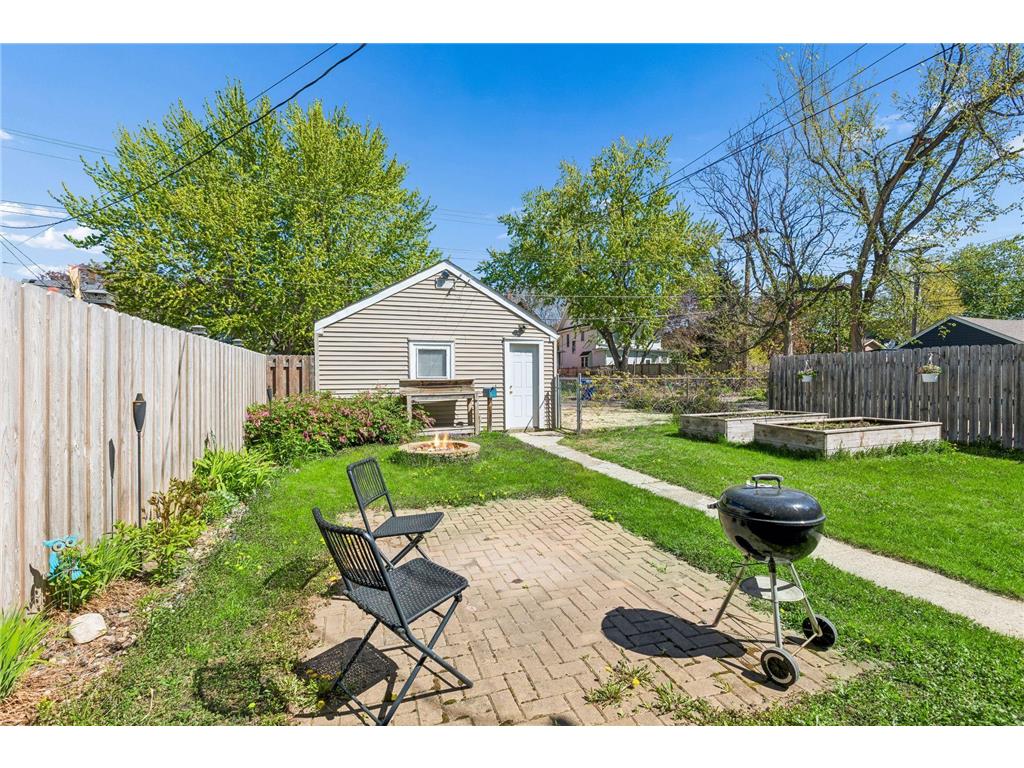 1505 Sherburne Avenue Saint Paul MN 55104 7066377 image20