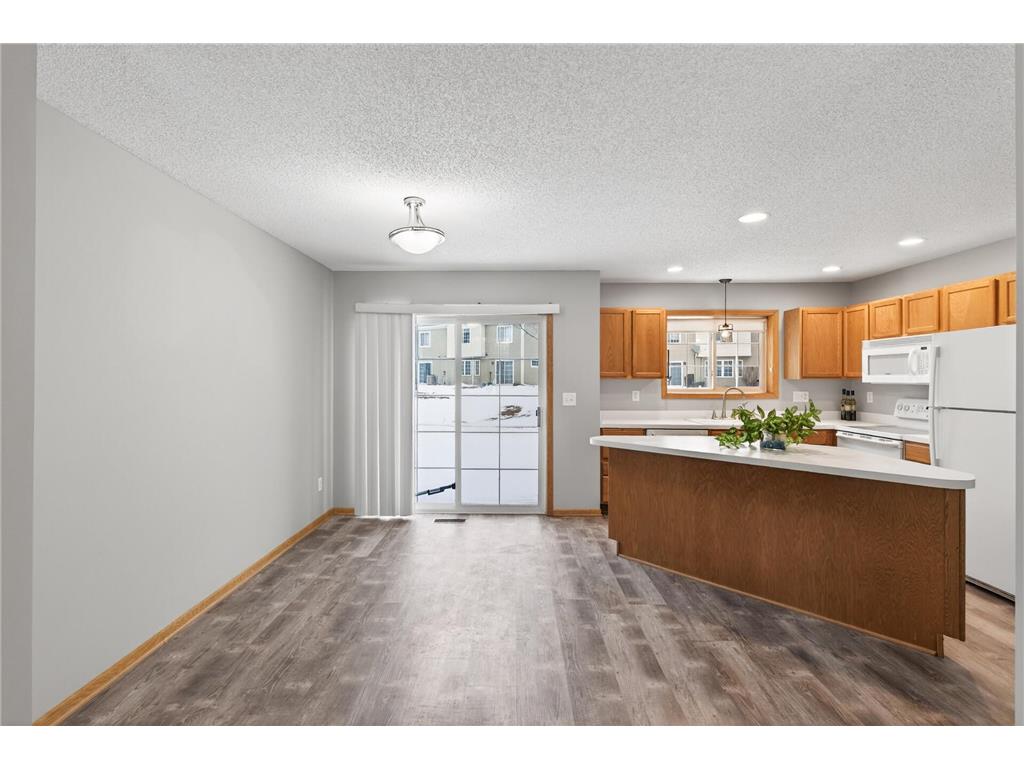 15057 Dunwood Trail #58 Apple Valley MN 55124 7065784 image10