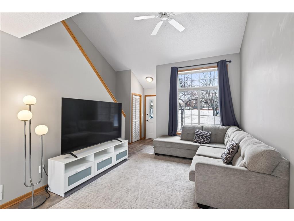15057 Dunwood Trail #58 Apple Valley MN 55124 7065784 image8