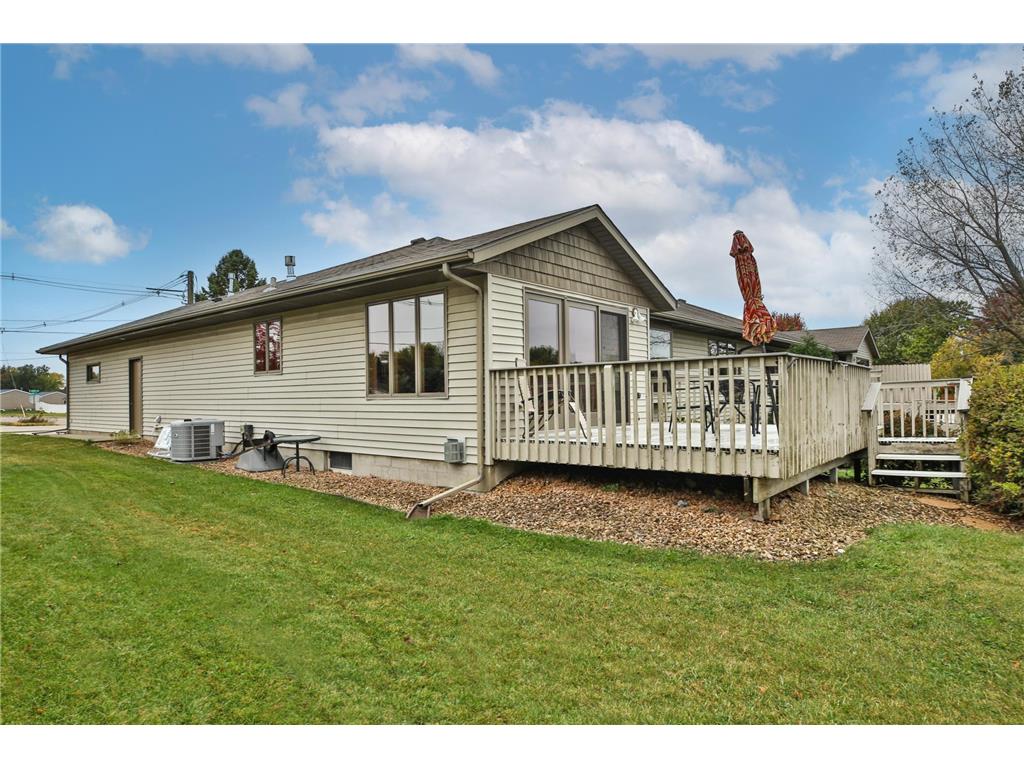 1506 E Rose Street Owatonna MN 55060 6810524 image2