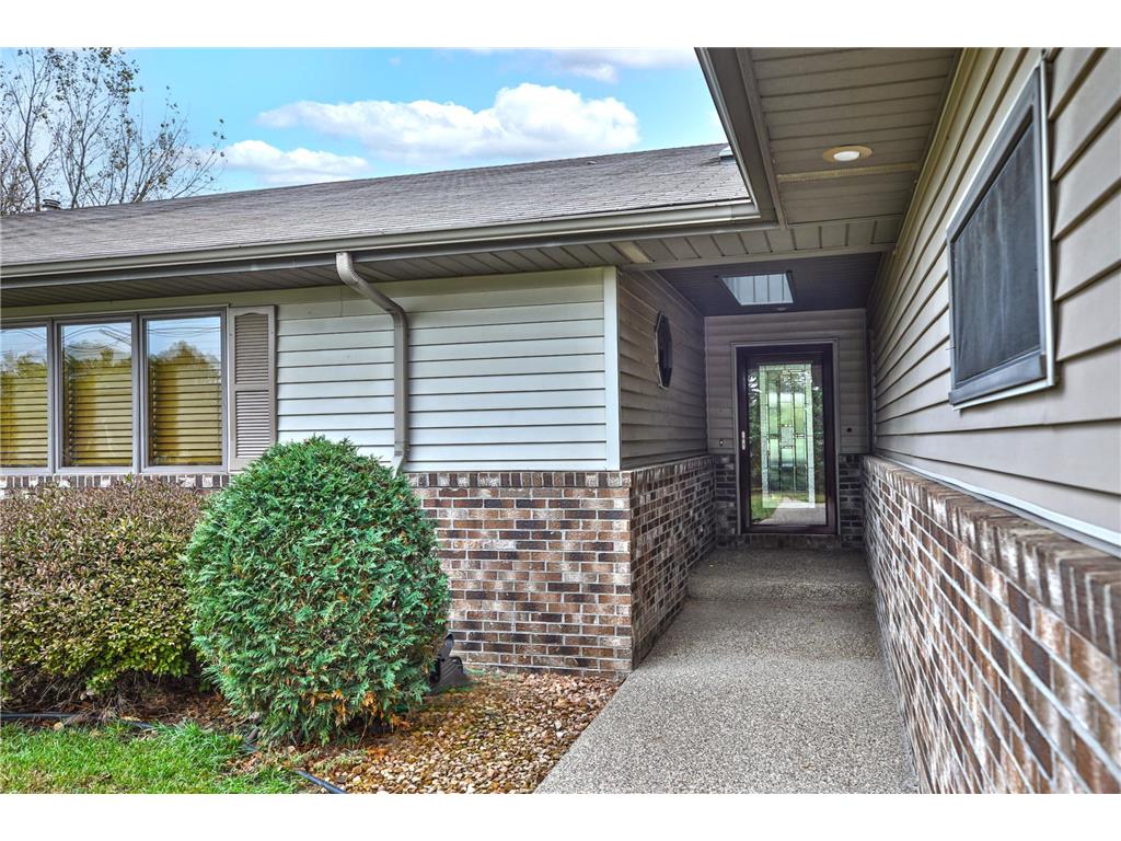 1506 E Rose Street Owatonna MN 55060 6810524 image3