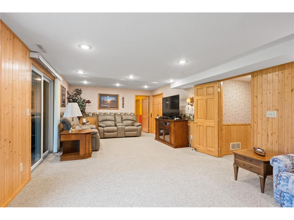1506 Mc Auliffe Place NW Alexandria MN 56308 7068230 image38