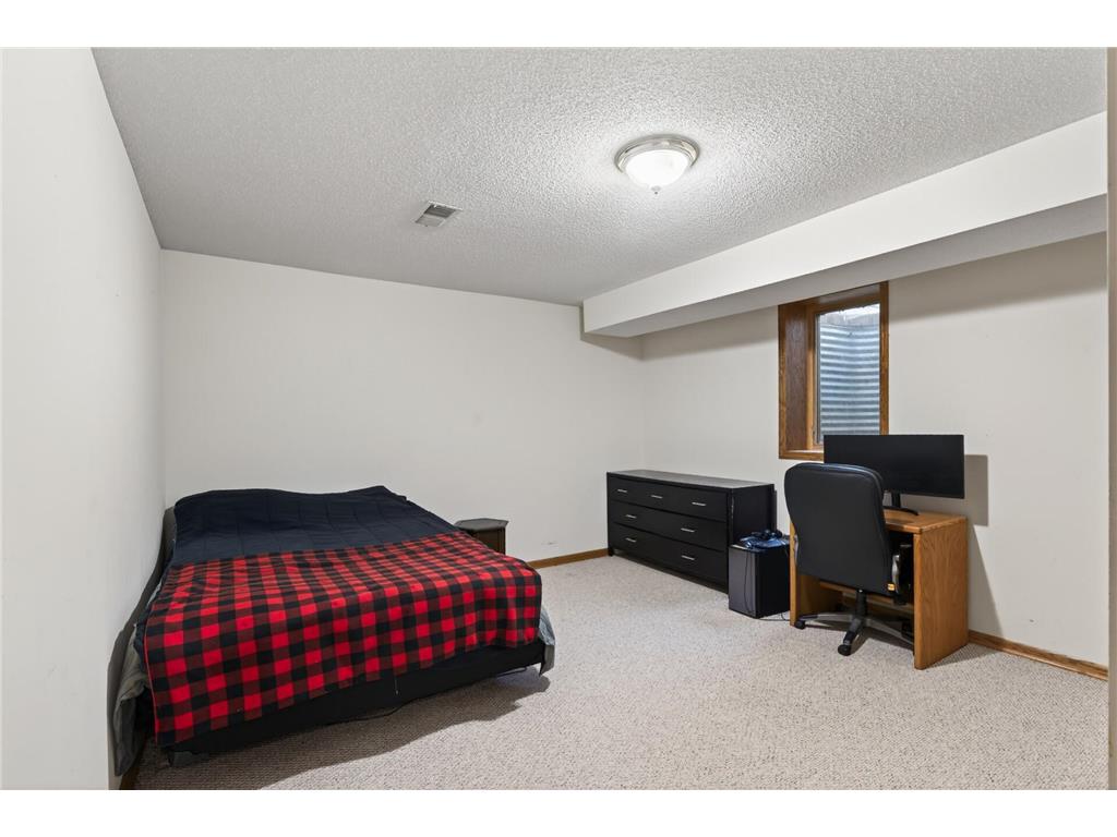 15062 Crane Street NW Andover MN 55304 7076776 image48