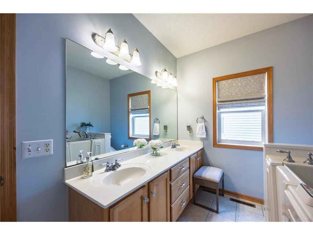 15066 Dundee Avenue Apple Valley MN 55124 7079951 image21
